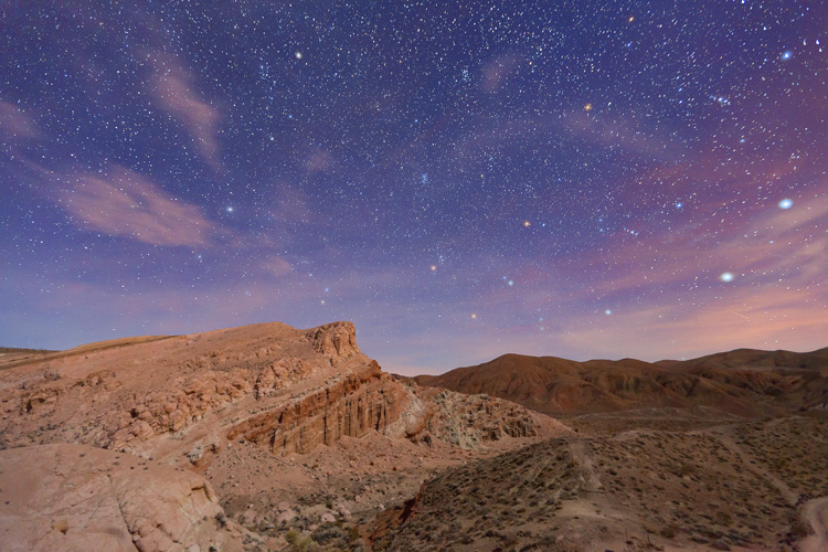 121110-red-rock-canyon-face-moonlight-stars-comp-web.jpg